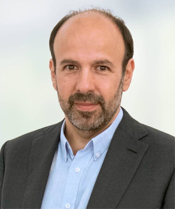 danwiener_mpb_portraits_917x1092px_2509092.jpg danwiener_mpb_portraits_917x1092px_2509092.jpg